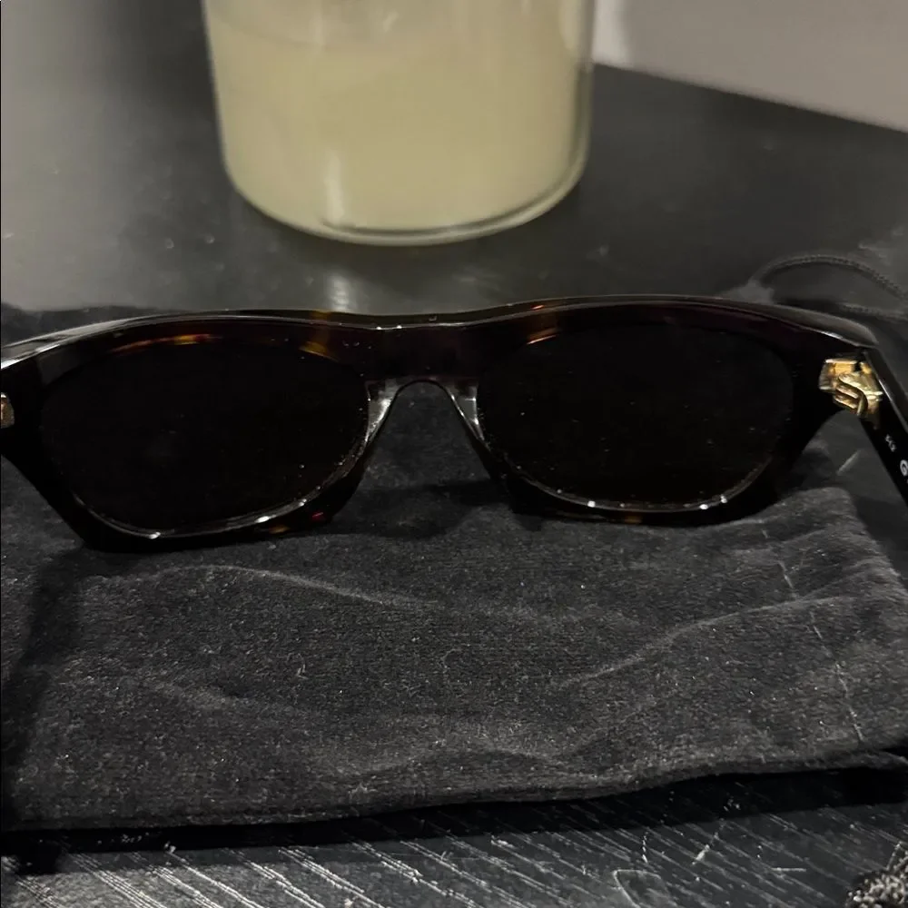 Givenchy GV40026U Square Sunglasses brown tortoise frame mirrored lenses unisex